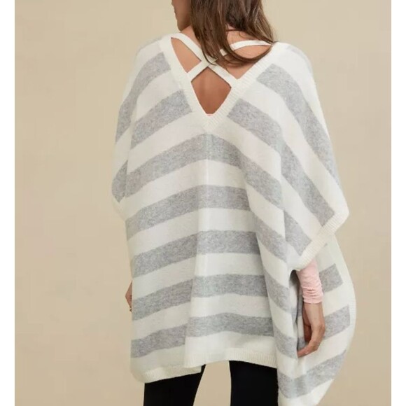 Aerie Oversized Comfy Striped Cape Sweater Criss Cross Back Gray White Size L/XL - Picture 3 of 16